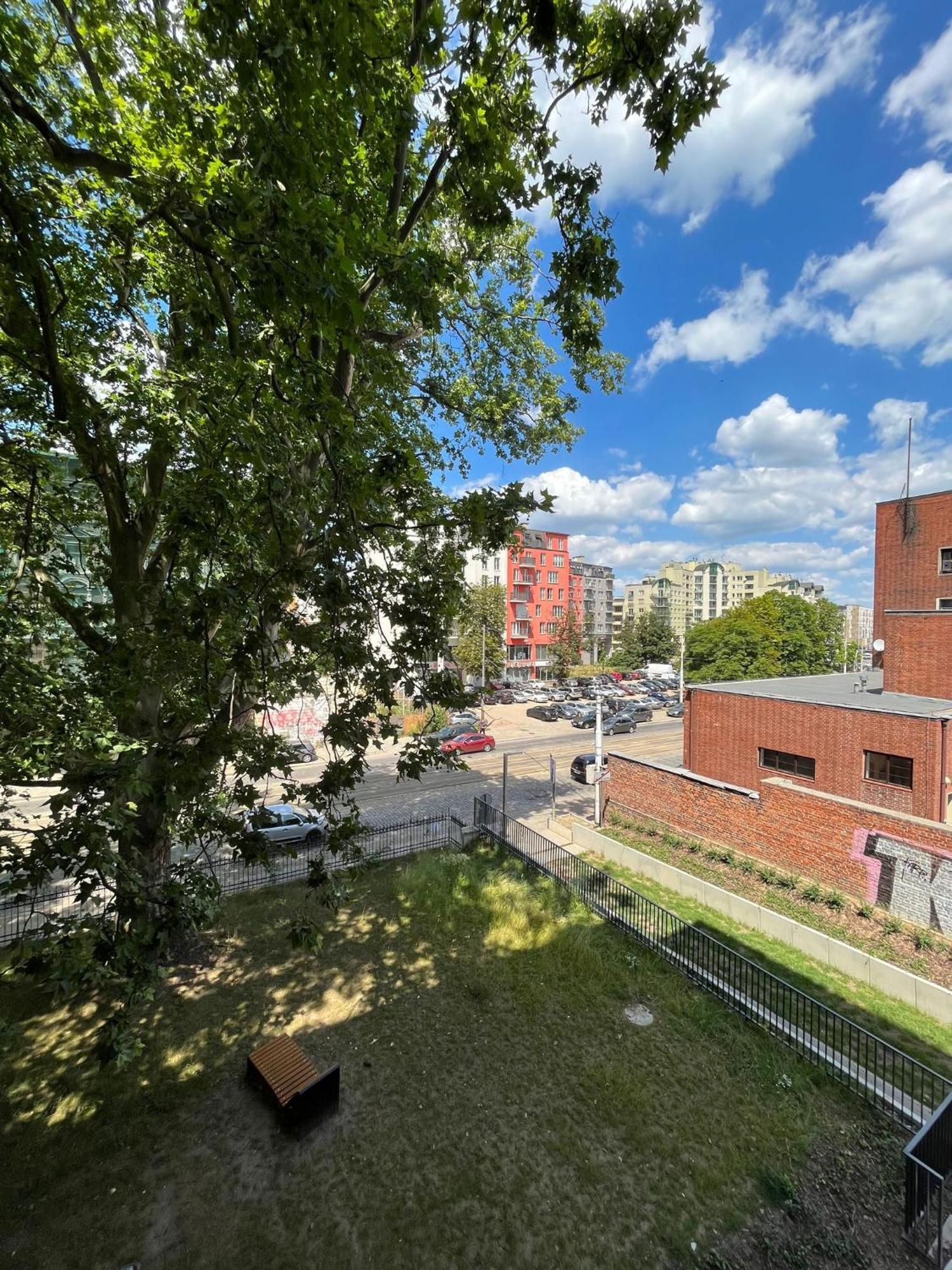 Komfort Z Balkonem W Centrum Breslau Exterior foto